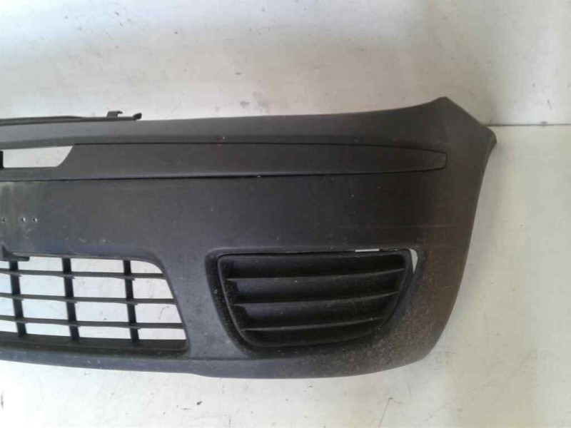 Recambio de paragolpes delantero para fiat punto berlina (188) 1.3 16v multijet feel referencia OEM IAM 0735360050  
