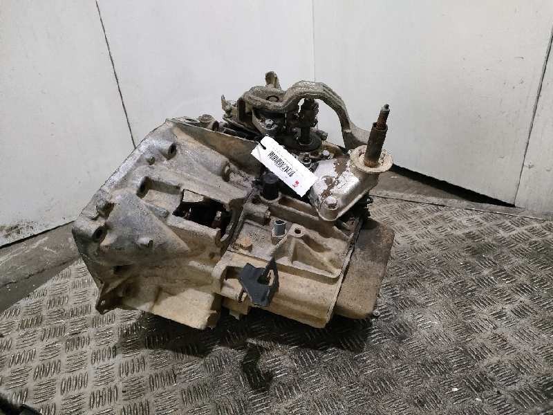 Recambio de caja cambios para peugeot expert kasten standard furgón 230c referencia OEM IAM 20LM06  