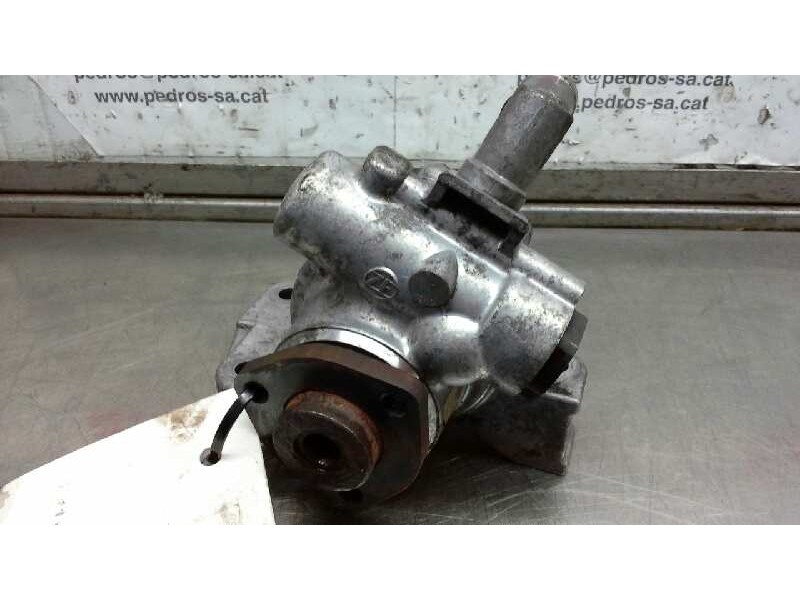 Recambio de bomba servodireccion para mercedes vito (w638) caja cerrada 2.2 16v cdi turbodiesel cat referencia OEM IAM   