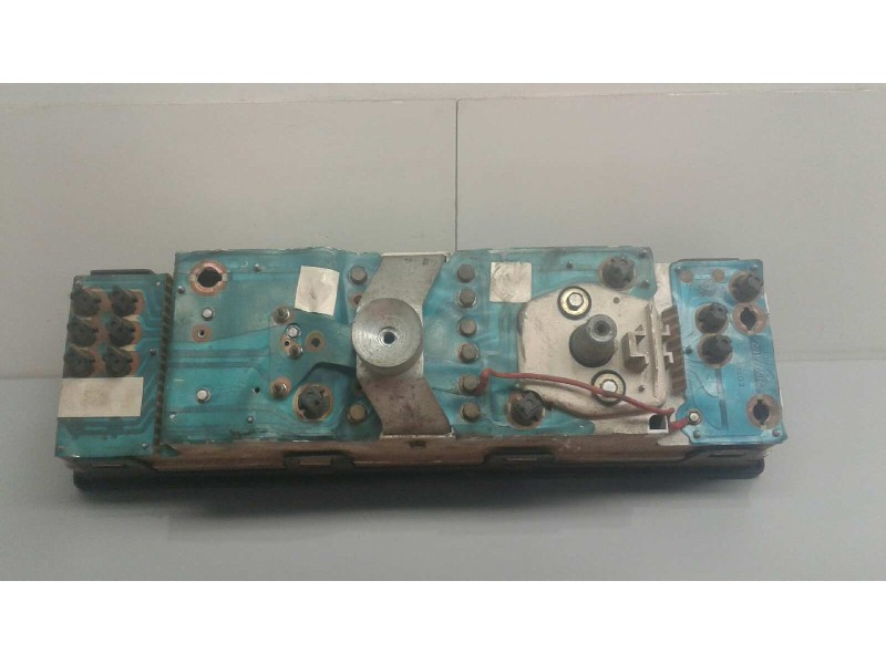 Recambio de cuadro instrumentos para seat malaga 1.7 diesel referencia OEM IAM   25591