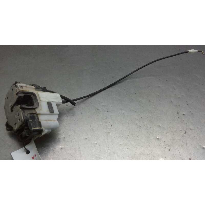 Recambio de cerradura puerta delantera izquierda para fiat panda (169) básico 4x4 referencia OEM IAM 0051917886  