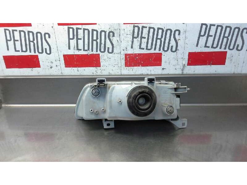 Recambio de faro derecho para honda civic berlina (eg/eh) referencia OEM IAM   