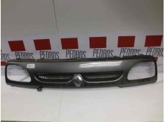 Recambio de rejilla delantera para renault rapid/express (f40) 1.4 referencia OEM IAM   26076 2