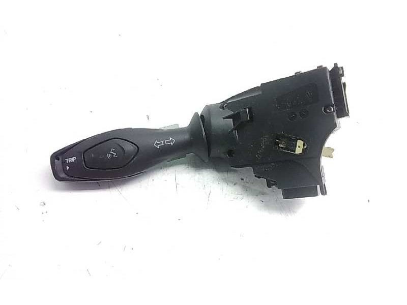 Recambio de mando intermitentes para ford fiesta (cb1) ambiente referencia OEM IAM 8A6T13335CB  