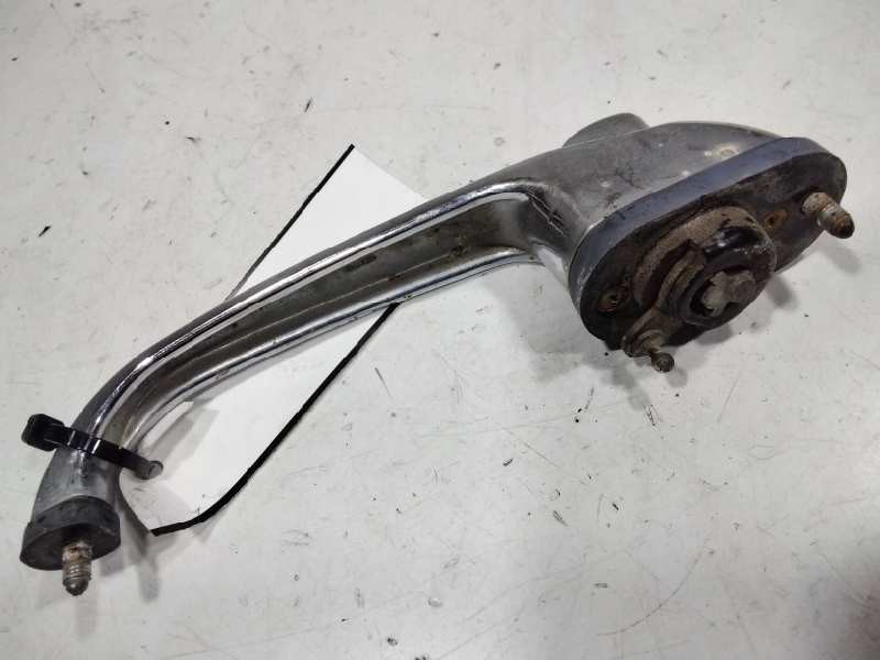 Recambio de maneta exterior delantera derecha para seat 600 referencia OEM IAM   