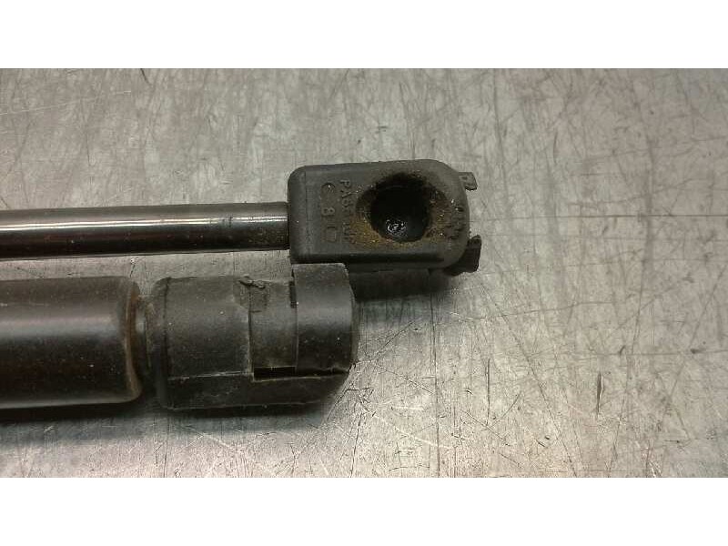 Recambio de amortiguadores maletero / porton para volkswagen polo (9n3) 1.4 16v referencia OEM IAM   