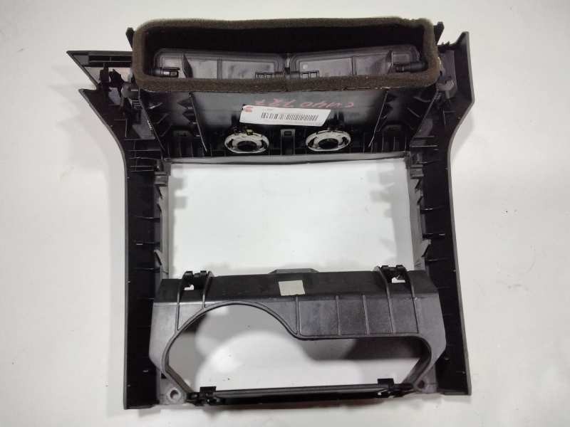 Recambio de aireador central para opel astra h berlina cosmo referencia OEM IAM 13141091  