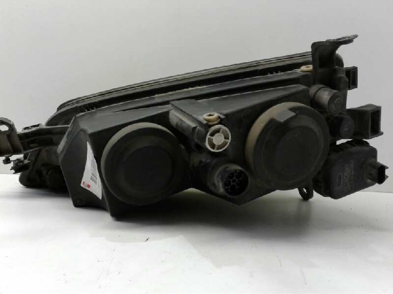 Recambio de faro derecho para opel vectra b berlina comfort referencia OEM IAM 09119524  