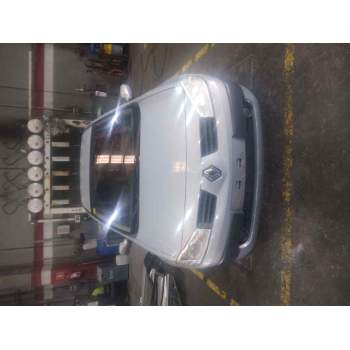RENAULT MEGANE II CLASSIC BERLINA de desguace