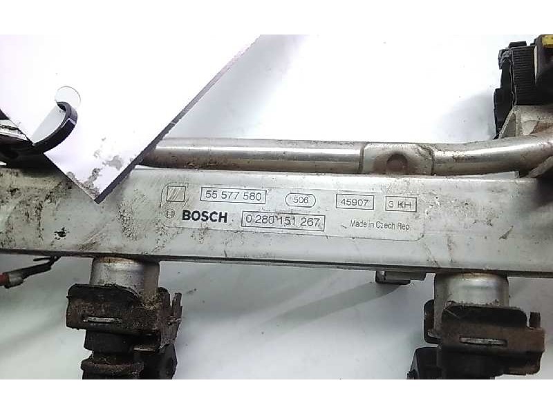 Recambio de rampa inyectora para opel zafira tourer expression referencia OEM IAM 55577580 0281151267 