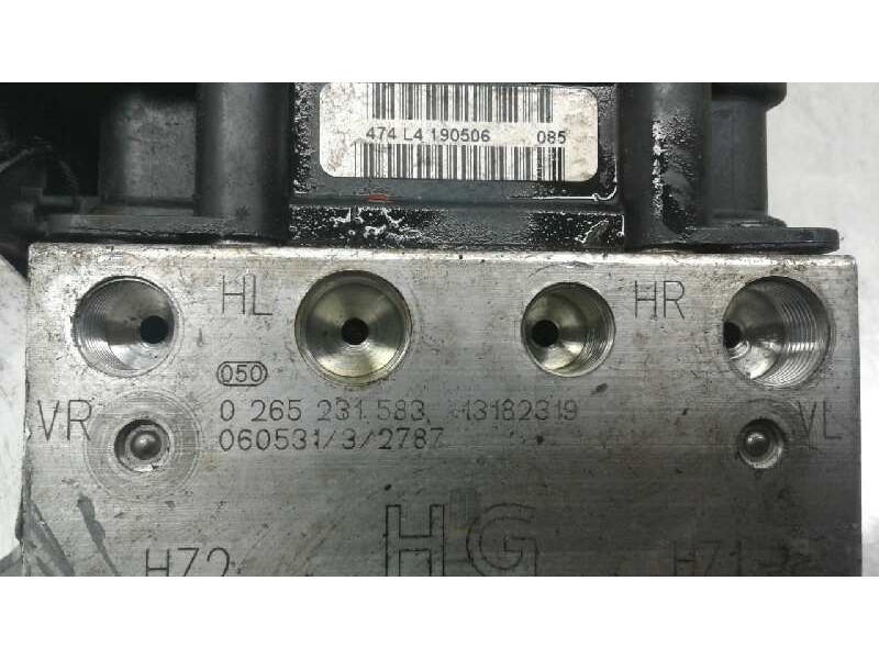 Recambio de abs para opel corsa c 1.3 16v cdti cat (z 13 dt / ln9) referencia OEM IAM 0265231583  