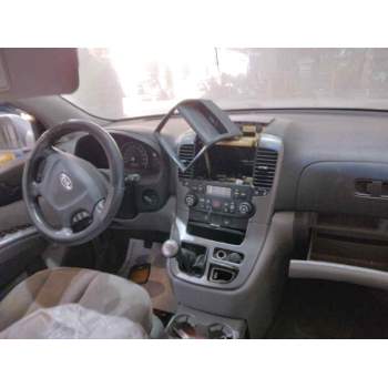 kia carnival del año 2006