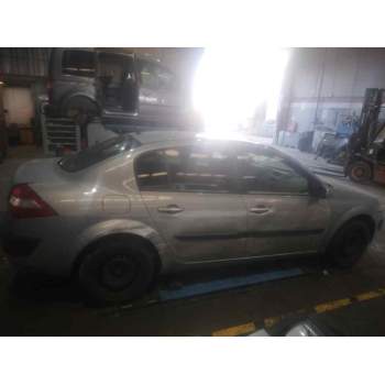renault megane ii classic berlina del año 2004