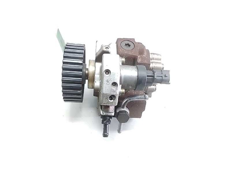 Recambio de bomba inyeccion para opel astra h berlina cosmo referencia OEM IAM 02635306  