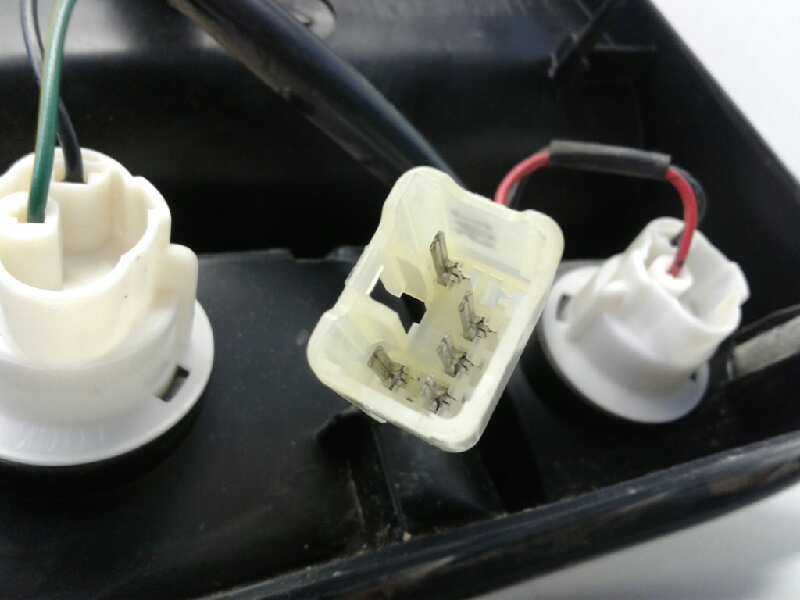 Recambio de piloto trasero derecho para hyundai accent (x3) 1.5 gs referencia OEM IAM   