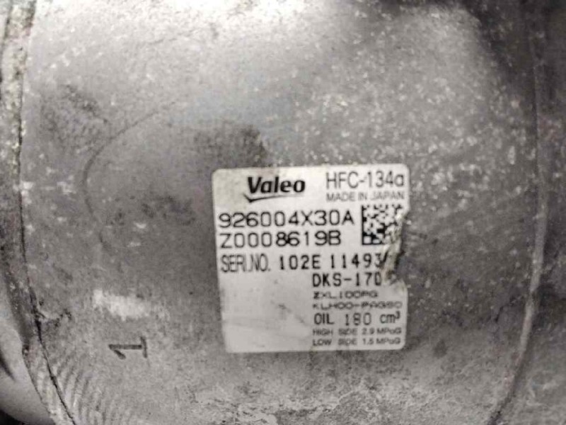 Recambio de compresor aire acondicionado para nissan cabstar 35.12 referencia OEM IAM 926004X30A  