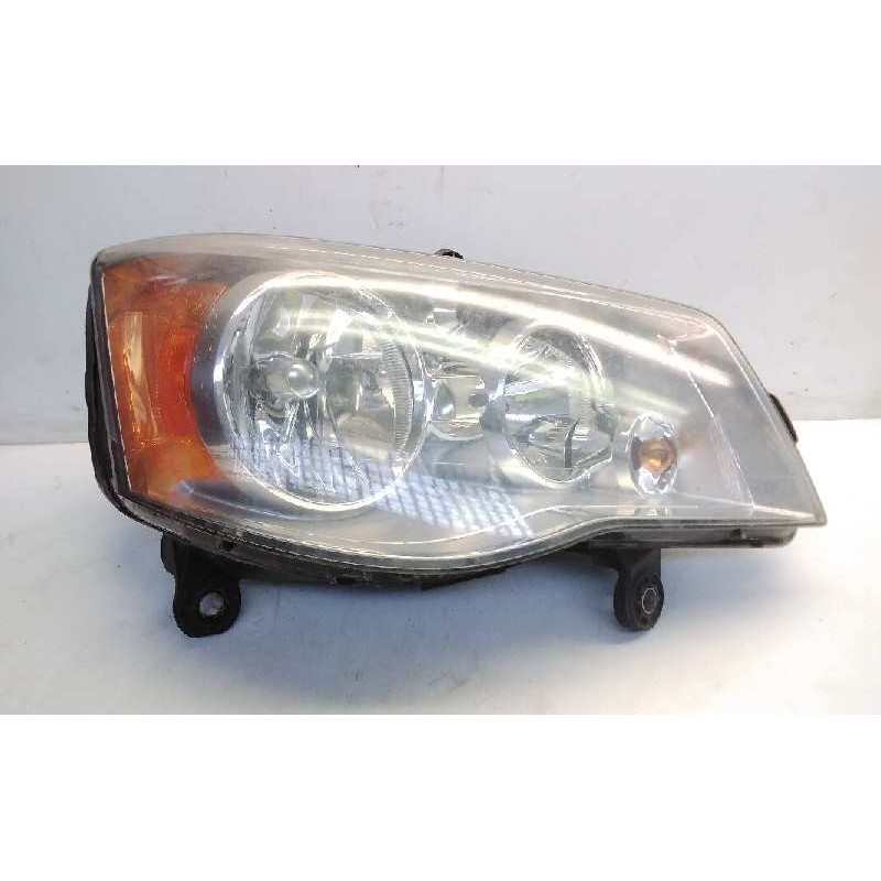 Recambio de faro derecho para chrysler grand voyager lx referencia OEM IAM 26410201H11  