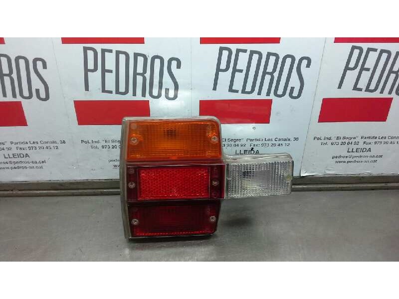 Recambio de piloto trasero izquierdo para seat 131 1.6 referencia OEM IAM   28200