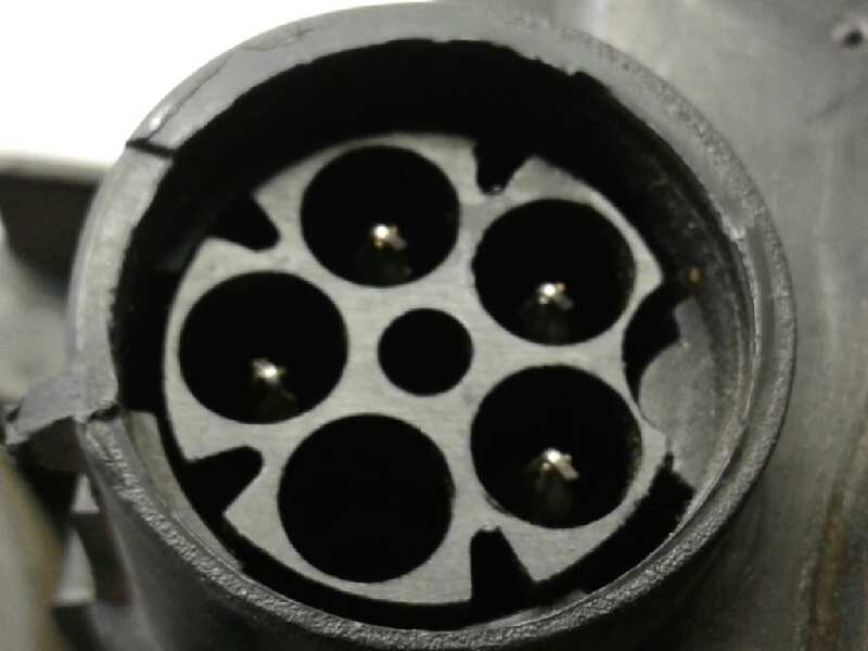 Recambio de faro izquierdo para opel vectra b berlina centenial referencia OEM IAM   