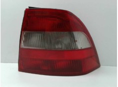 Recambio de piloto trasero derecho para opel vectra b berlina centenial referencia OEM IAM   