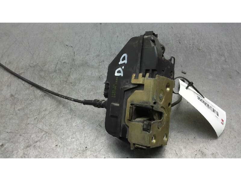 Recambio de cerradura puerta delantera derecha para renault scenic ii authentique referencia OEM IAM 8200119121  