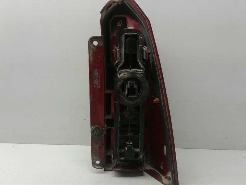 Recambio de piloto trasero izquierdo para ford focus turnier (cak) ambiente referencia OEM IAM 1233323  