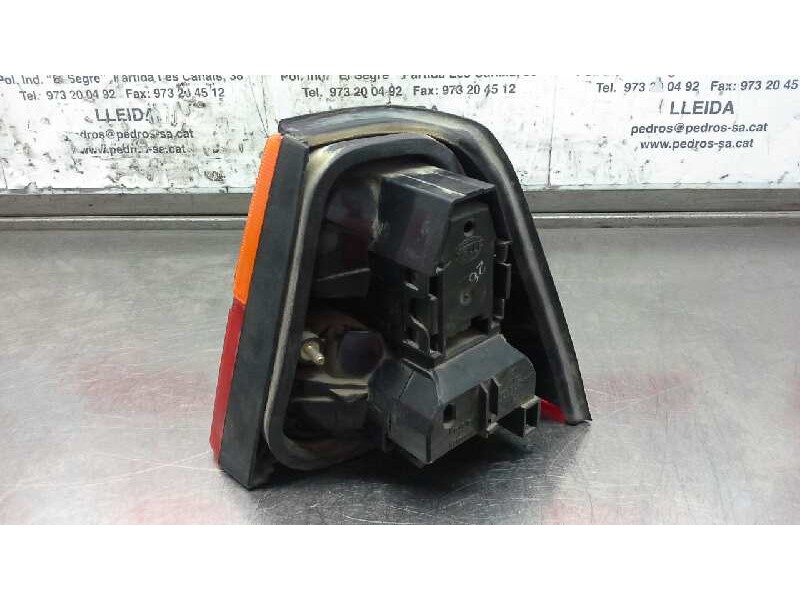 Recambio de piloto trasero izquierdo para volkswagen passat (321/323/331) referencia OEM IAM   28515