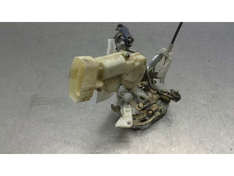 Recambio de cerradura puerta delantera izquierda para toyota yaris (ncp1/nlp1/scp1) 1.3 cat referencia OEM IAM   