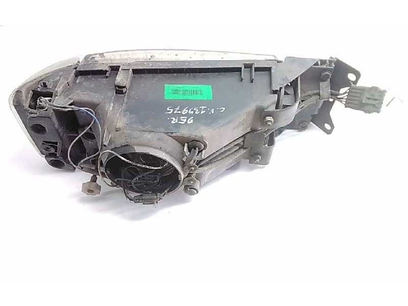 Recambio de faro derecho para iveco eurocargo 05.03 referencia OEM IAM 77709695  