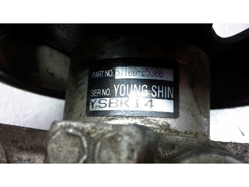 Recambio de bomba direccion para hyundai accent (lc) gls crdi referencia OEM IAM 5710025300  