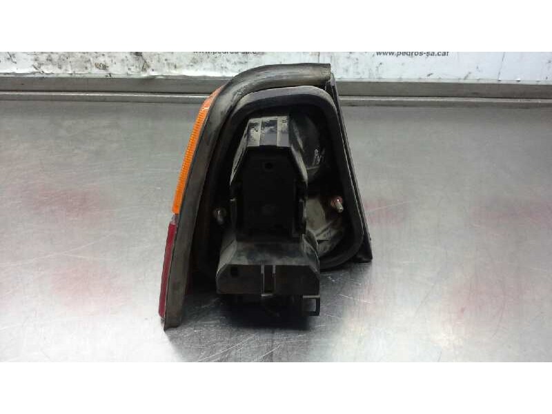 Recambio de piloto trasero derecho para volkswagen passat (321/323/331) referencia OEM IAM   28517