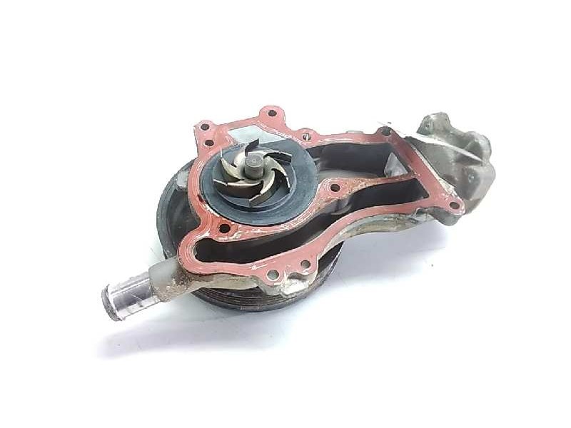 Recambio de bomba agua para opel zafira tourer expression referencia OEM IAM 2500056  