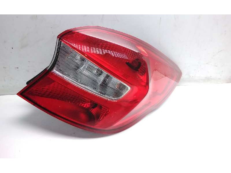 Recambio de piloto trasero derecho para ford ka+ essential referencia OEM IAM E4B513404AF  