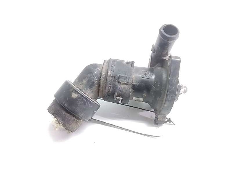 Recambio de caja termostato para opel zafira tourer expression referencia OEM IAM 55593034  