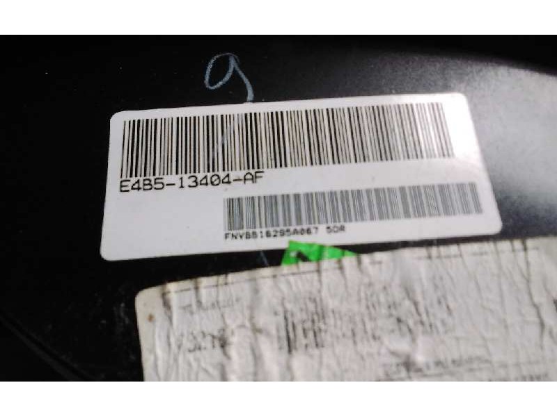 Recambio de piloto trasero derecho para ford ka+ essential referencia OEM IAM E4B513404AF  