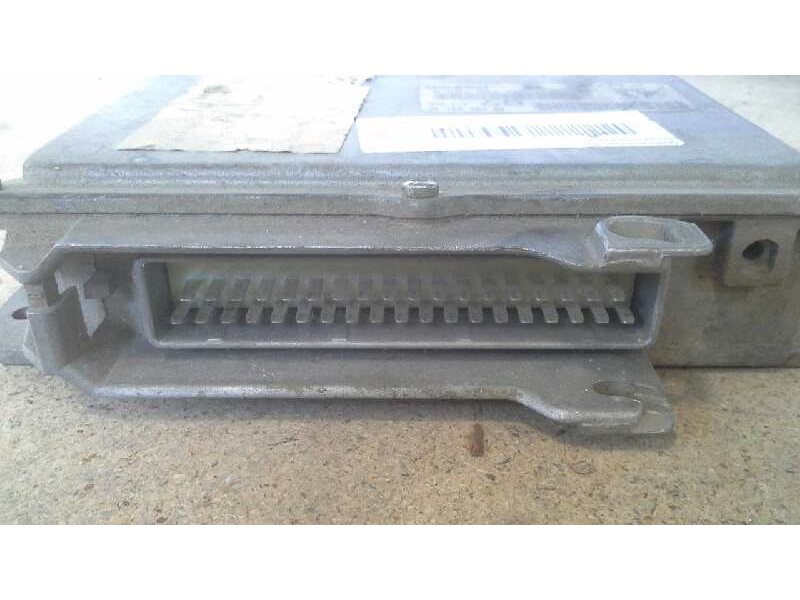 Recambio de centralita motor uce para peugeot 406 berlina (s1/s2) sl referencia OEM IAM 0261203795 9616546480 