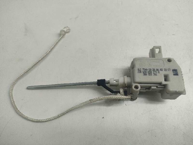 Recambio de actuador tapa combustible para seat ibiza (6k1) referencia OEM IAM 6K0810773A  