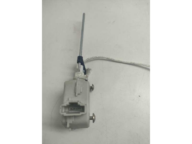 Recambio de actuador tapa combustible para seat ibiza (6k1) referencia OEM IAM 6K0810773A  