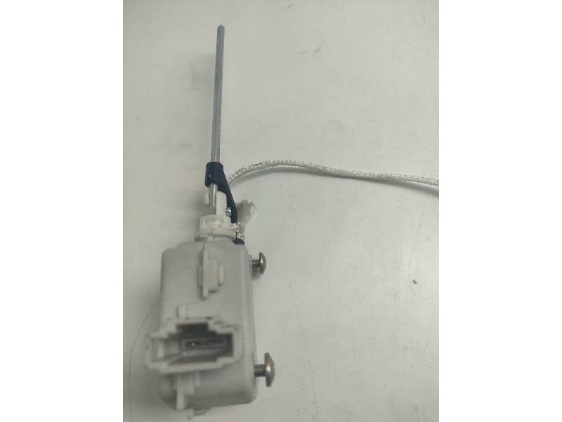 Recambio de actuador tapa combustible para seat ibiza (6k1) referencia OEM IAM 6K0810773A  