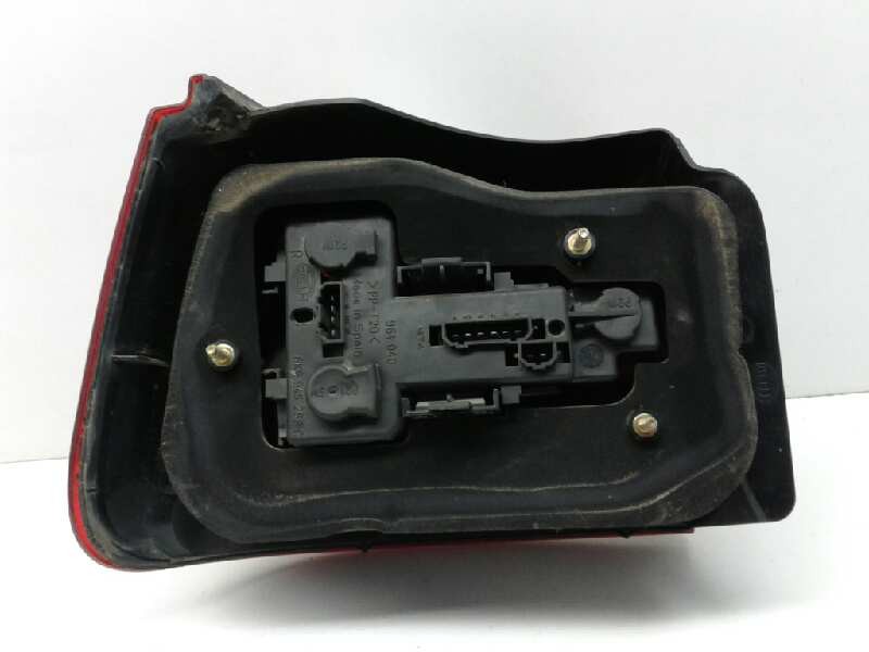 Recambio de piloto trasero derecho para seat ibiza (6k1) select referencia OEM IAM 6K6945112G  
