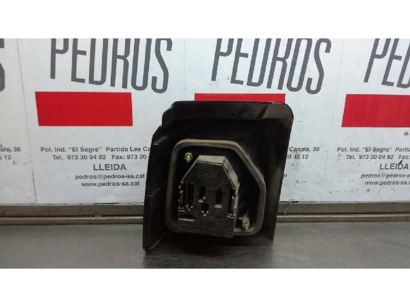 Recambio de piloto trasero derecho para volkswagen passat berlina (3a2) referencia OEM IAM 333945257  28637