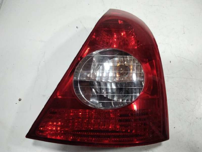Recambio de piloto trasero derecho para renault clio ii fase ii (b/cb0) authentique referencia OEM IAM 82000714140  