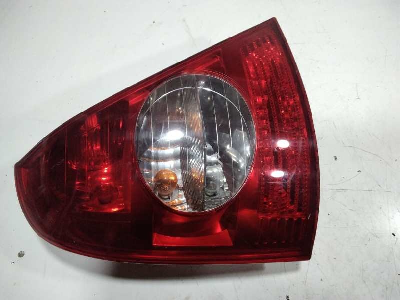 Recambio de piloto trasero izquierdo para renault clio ii fase ii (b/cb0) authentique referencia OEM IAM 8200917488  