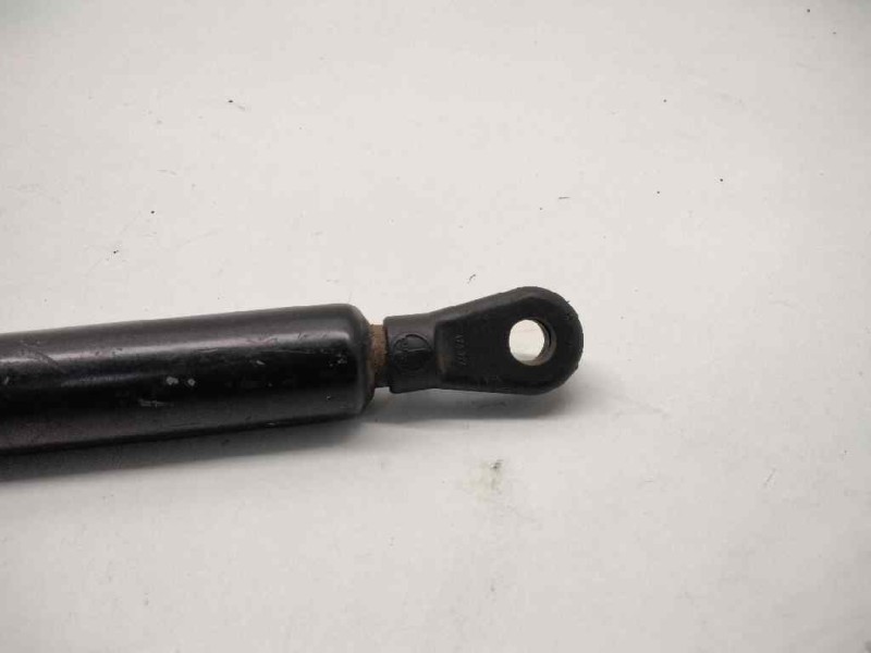 Recambio de amortiguador capo para audi a6 berlina (c4) 2.3 referencia OEM IAM   