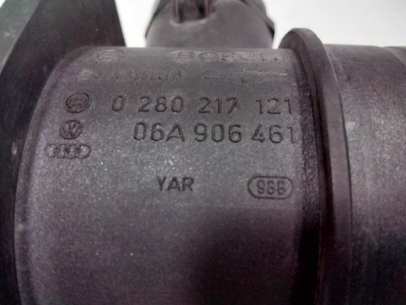 Recambio de caudalimetro para seat leon (1m1) signo referencia OEM IAM 06A90UR61  