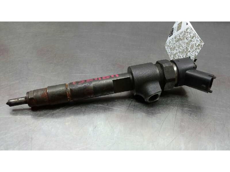Recambio de inyector para alfa romeo 166 2.4 jtd cat referencia OEM IAM   