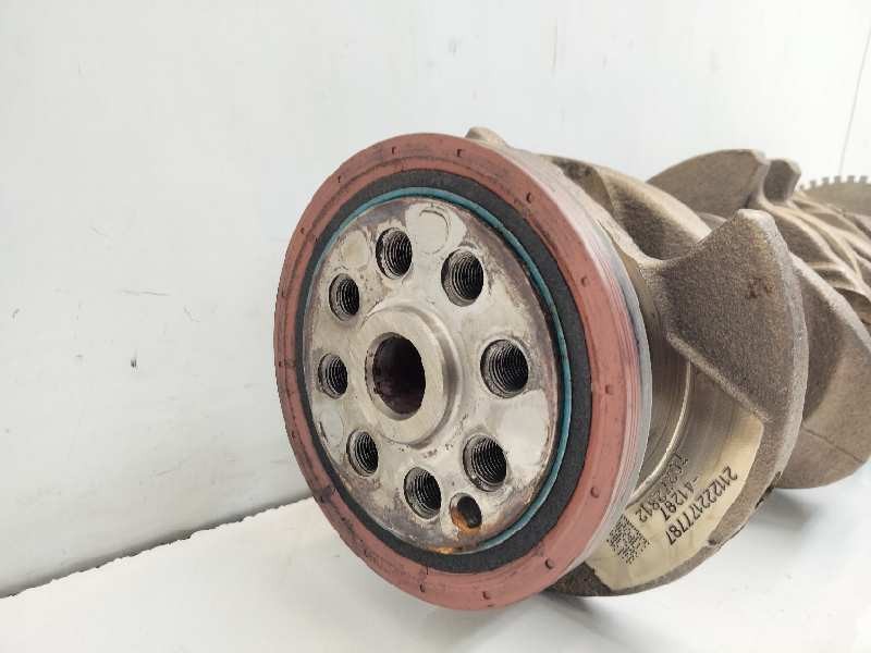 Recambio de cigueñal para iveco daily caja abierta 3.0 diesel cat referencia OEM IAM 211222177787 CASCO 