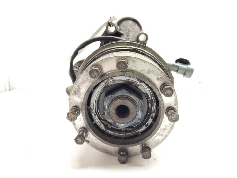 Recambio de bomba agua para iveco daily caja abierta 3.0 diesel cat referencia OEM IAM 504080032 CASCO 