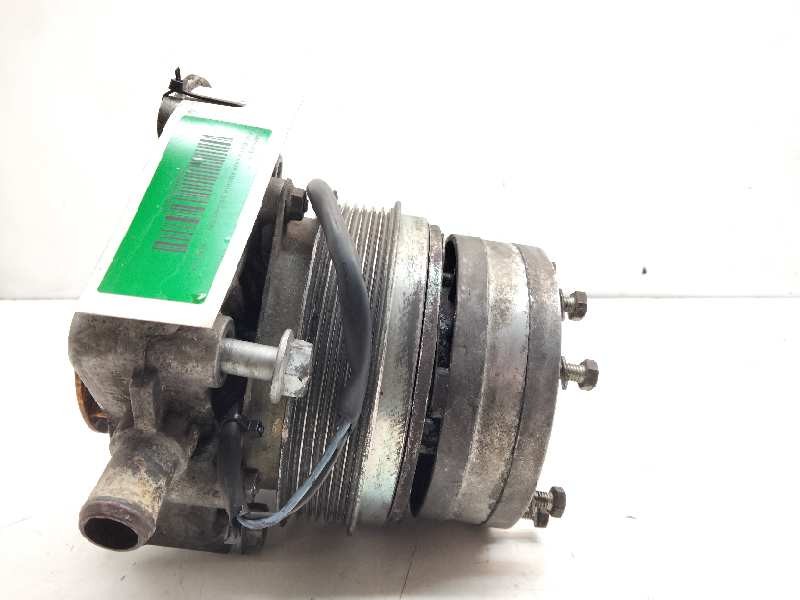 Recambio de bomba agua para iveco daily caja abierta 3.0 diesel cat referencia OEM IAM 504080032 CASCO 