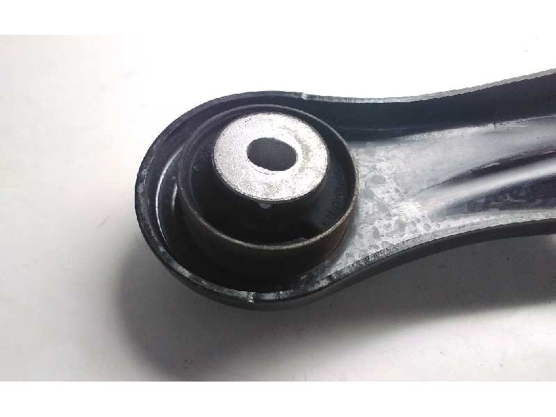 Recambio de brazo suspension inferior delantero derecho para ford ka+ essential referencia OEM IAM   